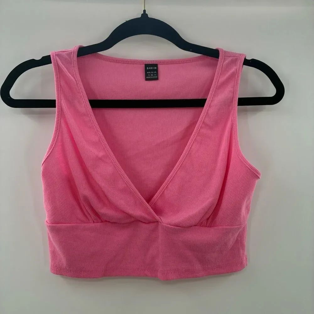 3For$20 Shein Pink Ribbed V-Neck Crop Tank size: Small